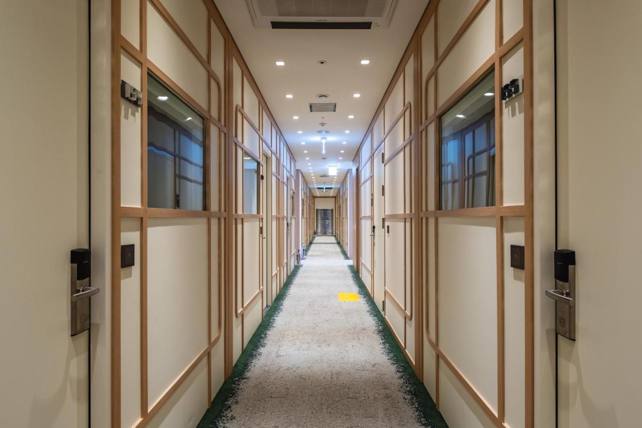 Darakhyu Yeosu Capsule Hotel By Walkerhill Kültér fotó